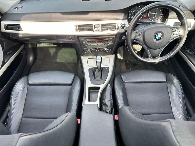 View BMW 3 SERIES 2.0 320d SE Touring Auto Euro 4 5dr