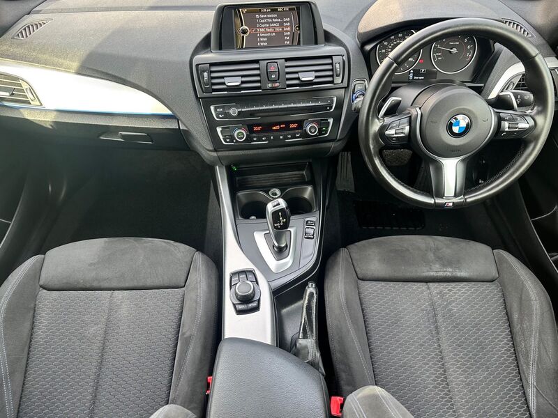 View BMW 1 SERIES 1.6 118i M Sport Auto Euro 6 (s/s) 3dr