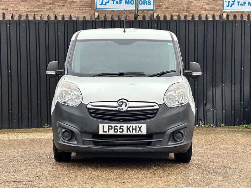 View VAUXHALL COMBO 1.3 CDTi 2000 16v FWD L1 H1 3dr