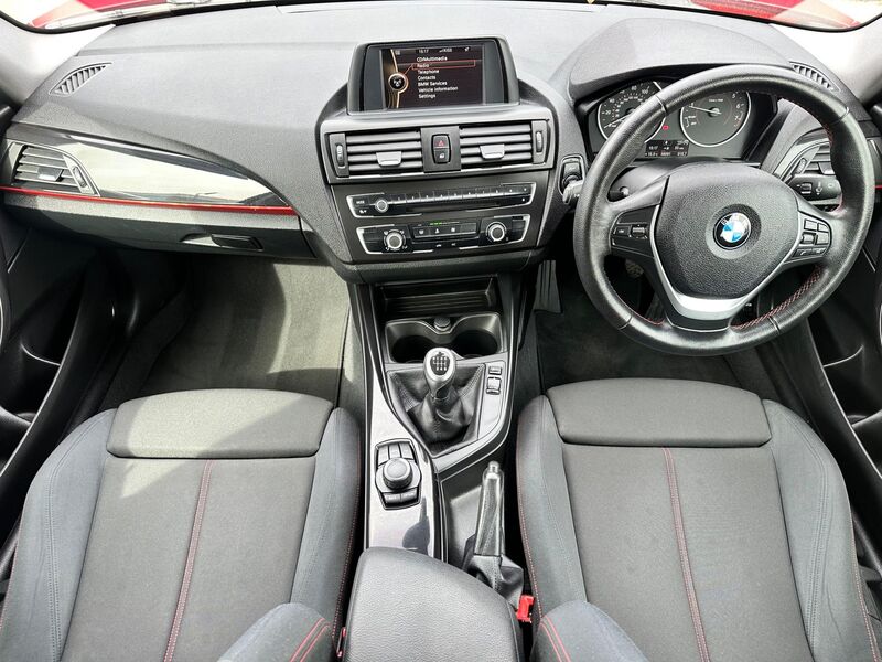 View BMW 1 SERIES 1.6 116i Sport Euro 5 (s/s) 3dr