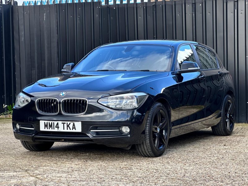 BMW 1 SERIES