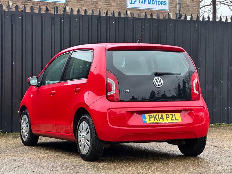 VOLKSWAGEN UP