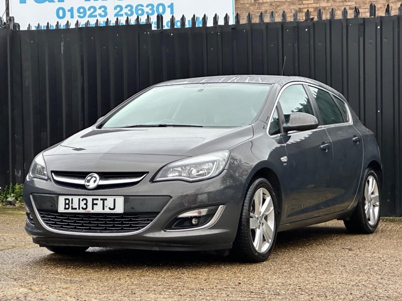 VAUXHALL ASTRA