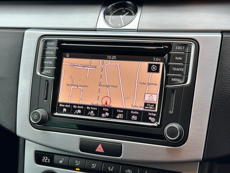 VOLKSWAGEN CC