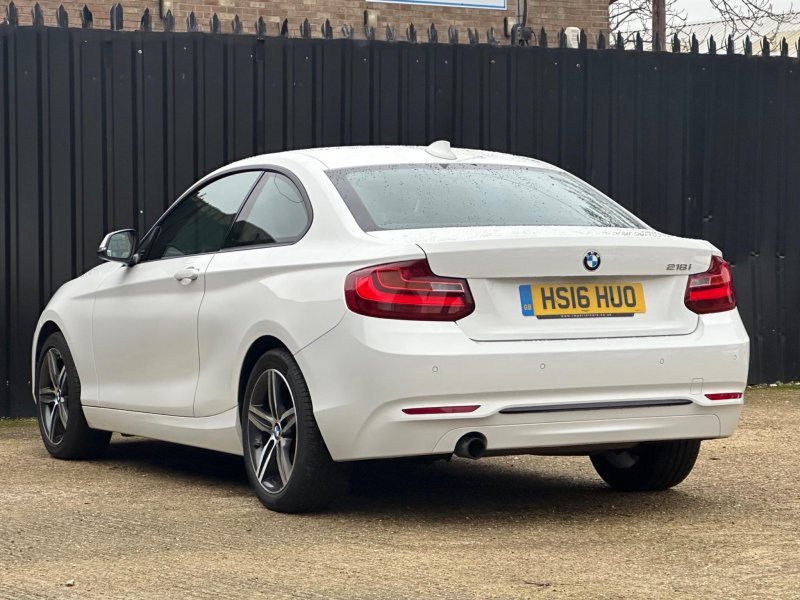 BMW 2 SERIES