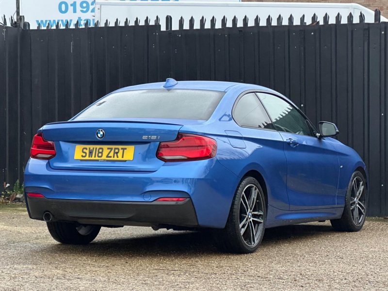 BMW 2 SERIES