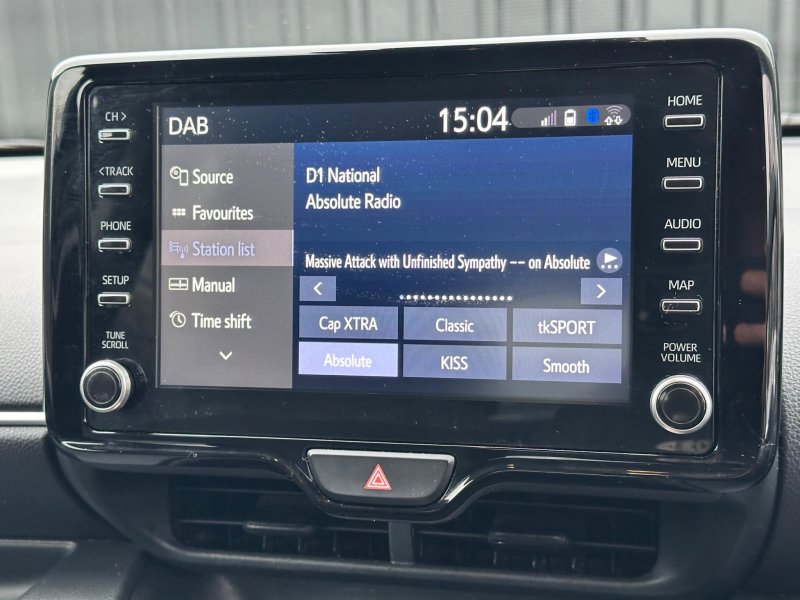 TOYOTA YARIS