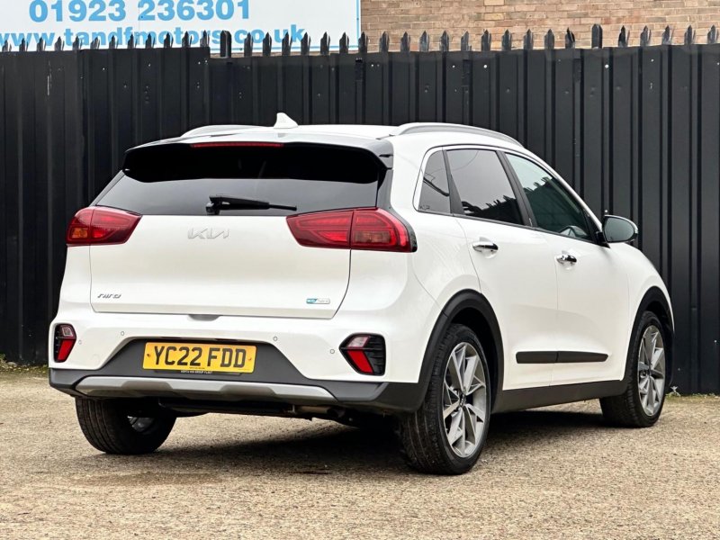 KIA NIRO
