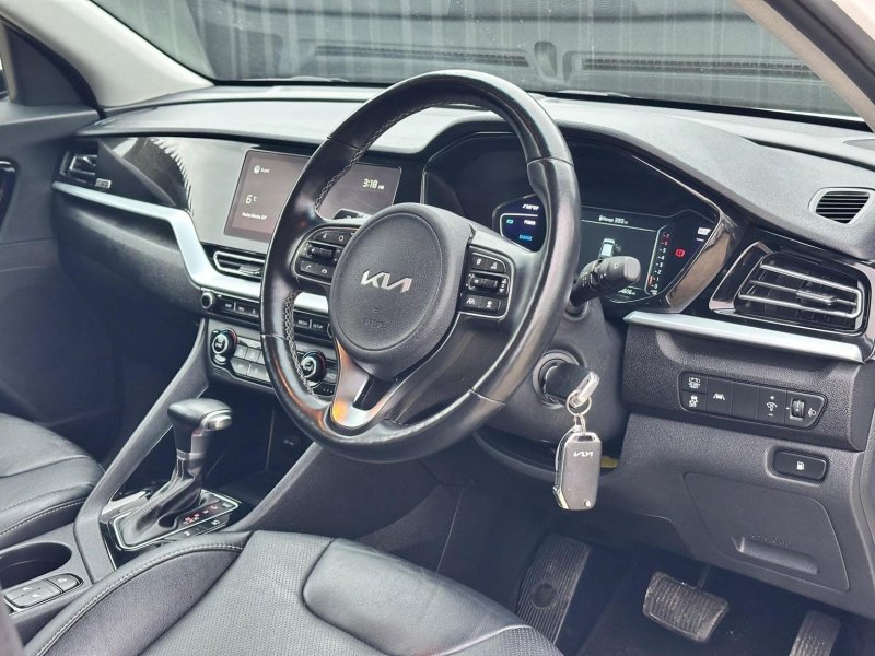 KIA NIRO