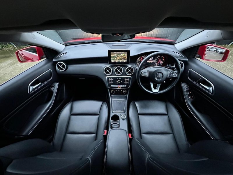 MERCEDES-BENZ A CLASS