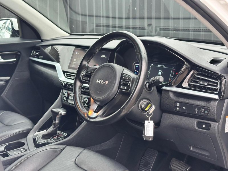KIA NIRO