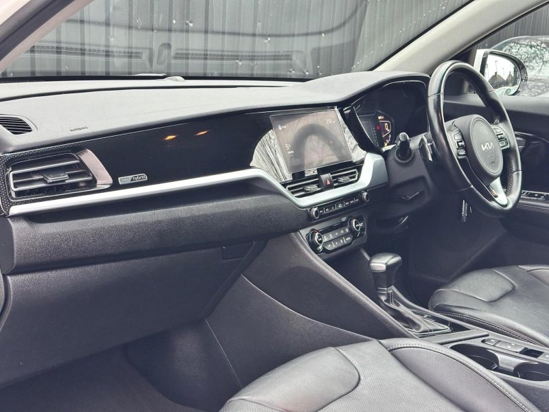 KIA NIRO