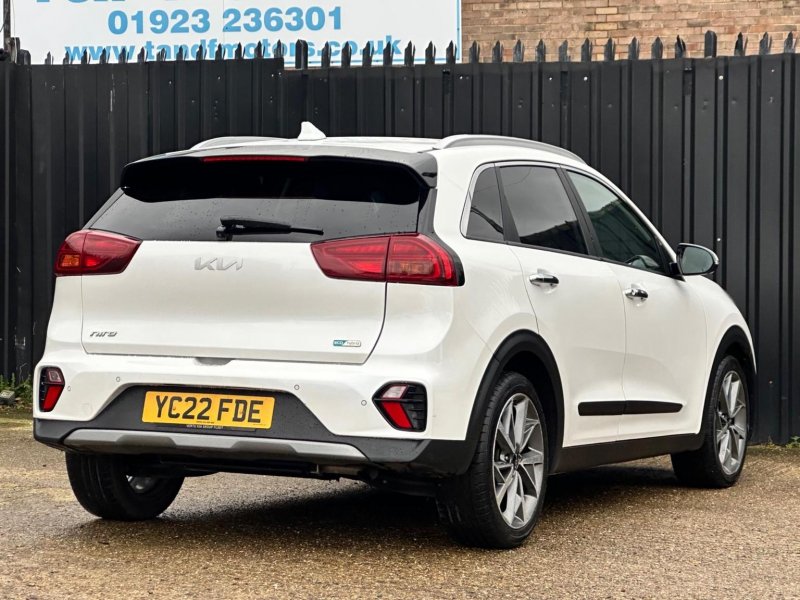 KIA NIRO