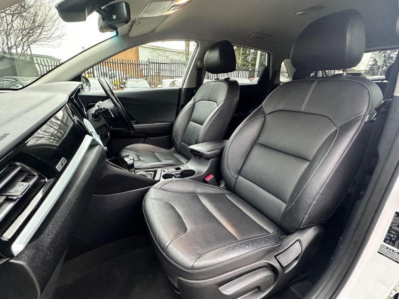 KIA NIRO