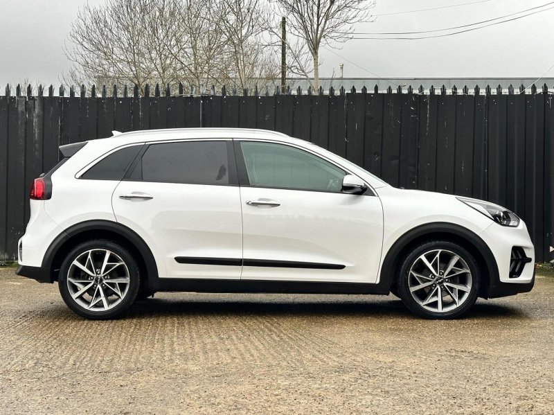 KIA NIRO
