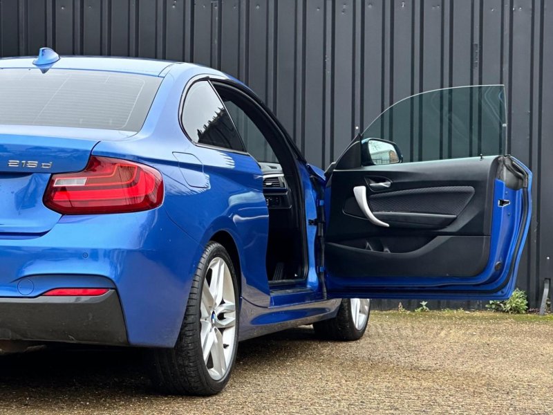 BMW 2 SERIES