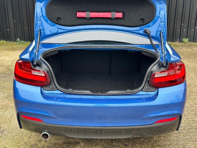 BMW 2 SERIES