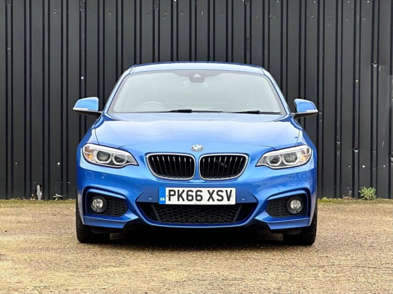 BMW 2 SERIES