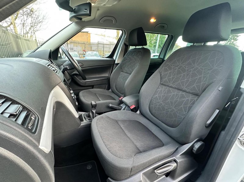 SKODA YETI