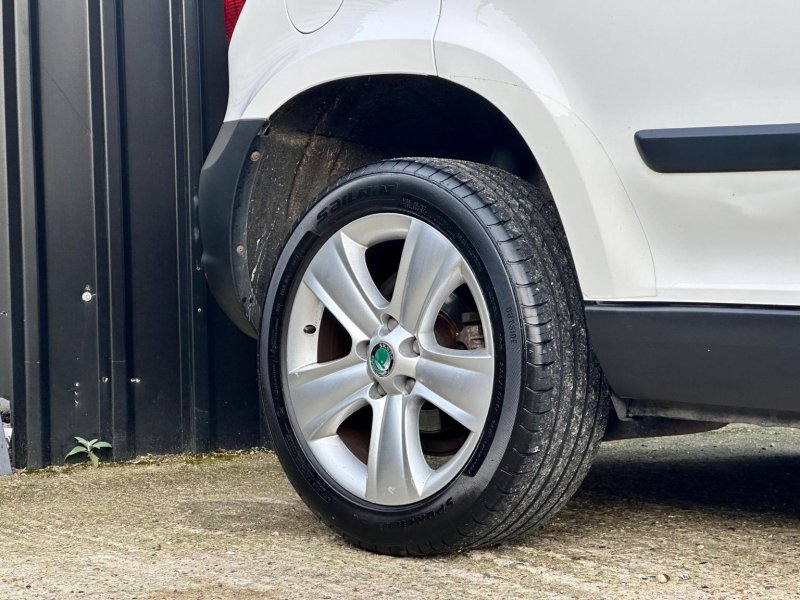 SKODA YETI