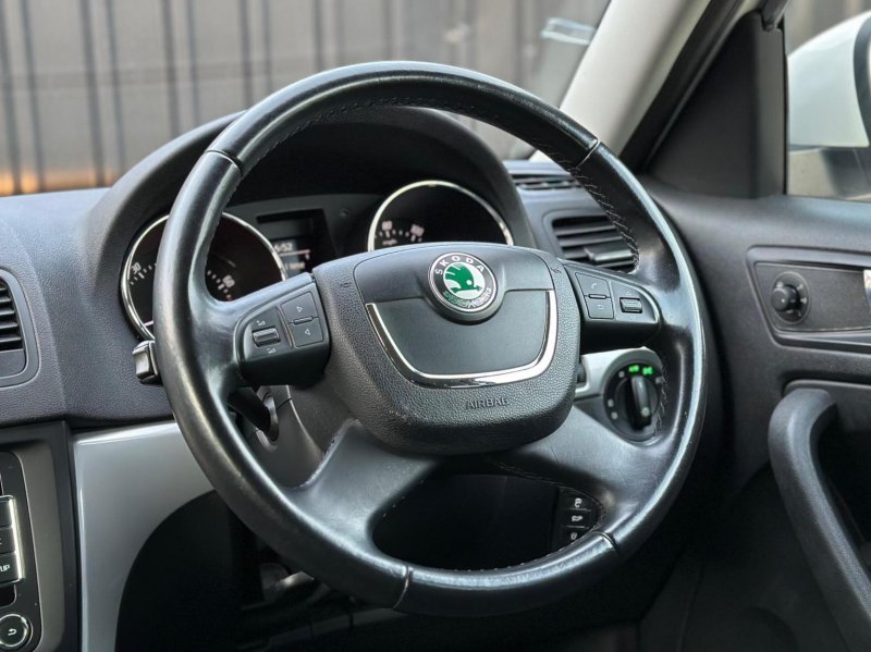 SKODA YETI