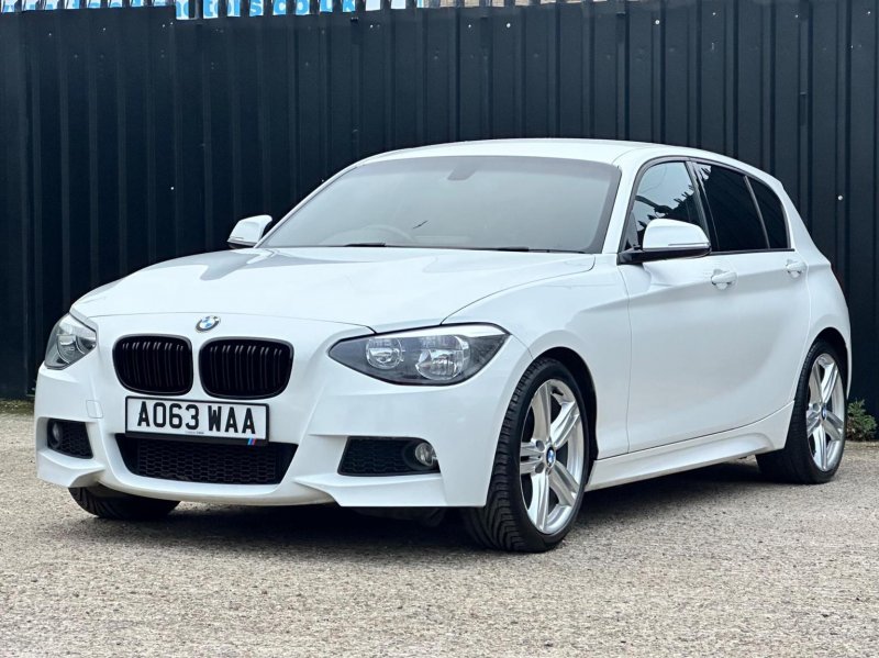 BMW 1 SERIES