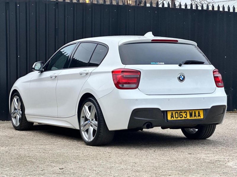BMW 1 SERIES