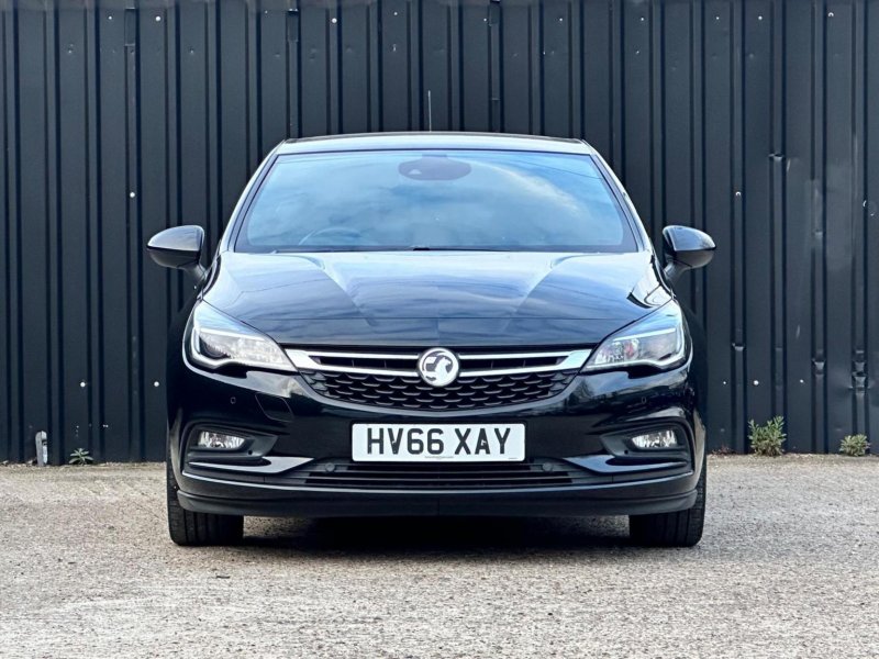 VAUXHALL ASTRA