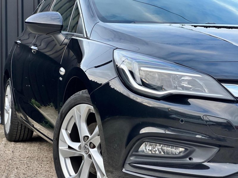 VAUXHALL ASTRA