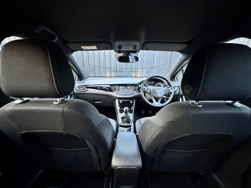 VAUXHALL ASTRA