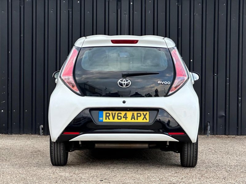 TOYOTA AYGO