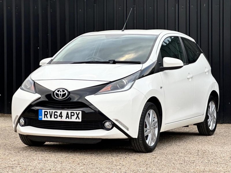 TOYOTA AYGO