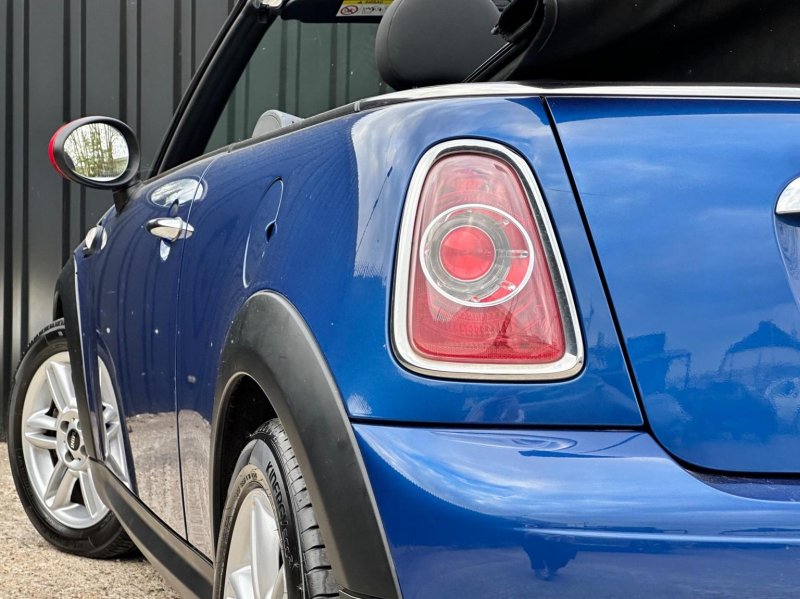 MINI CONVERTIBLE