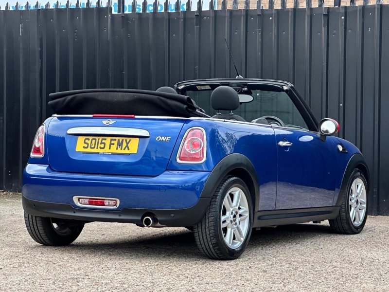 MINI CONVERTIBLE