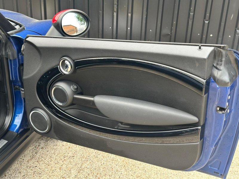MINI CONVERTIBLE