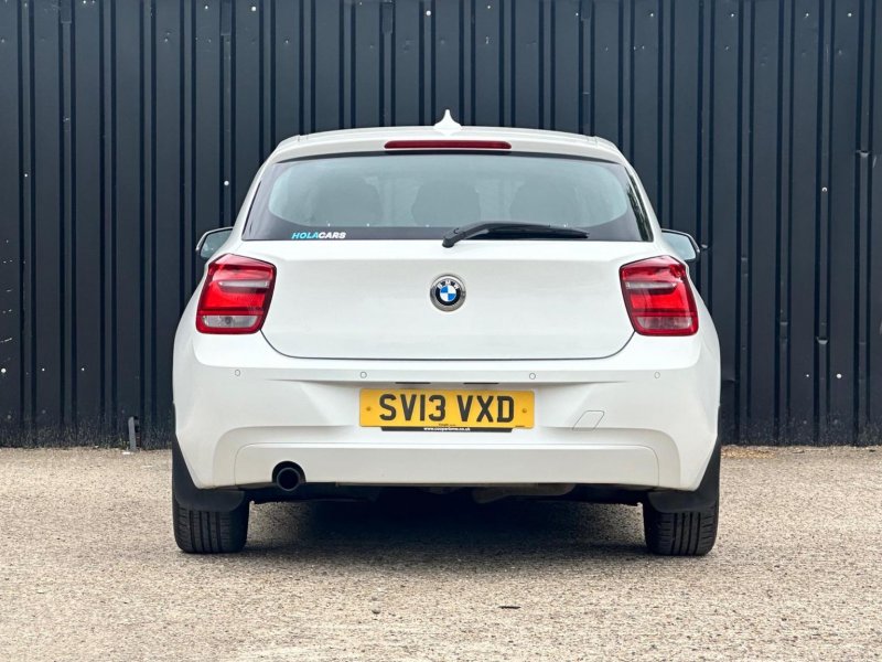 BMW 1 SERIES