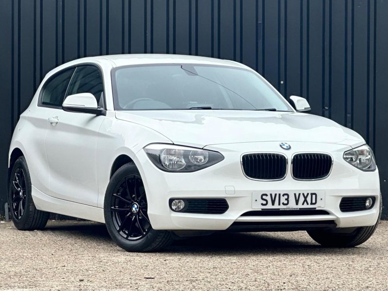 BMW 1 SERIES