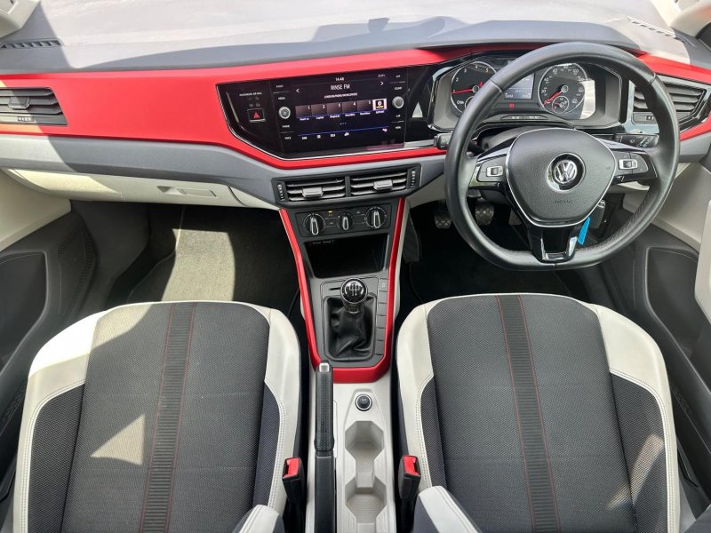 View VOLKSWAGEN POLO 1.0 beats Euro 6 (s/s) 5dr