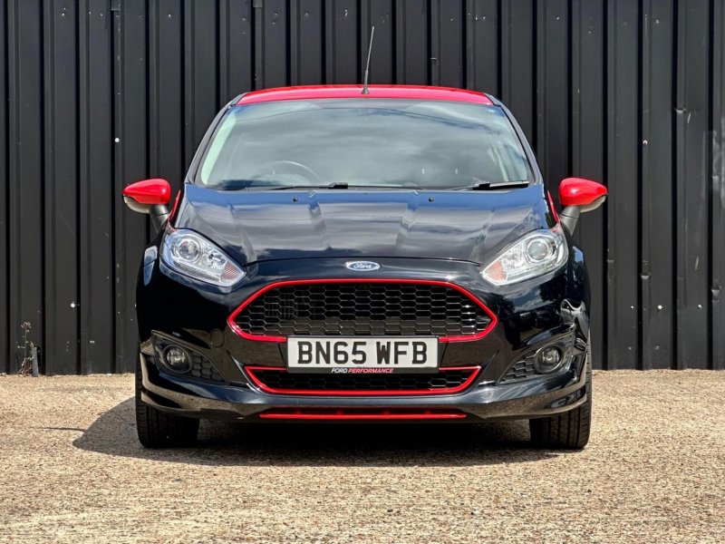 View FORD FIESTA 1.0T EcoBoost Zetec S Euro 6 (s/s) 3dr