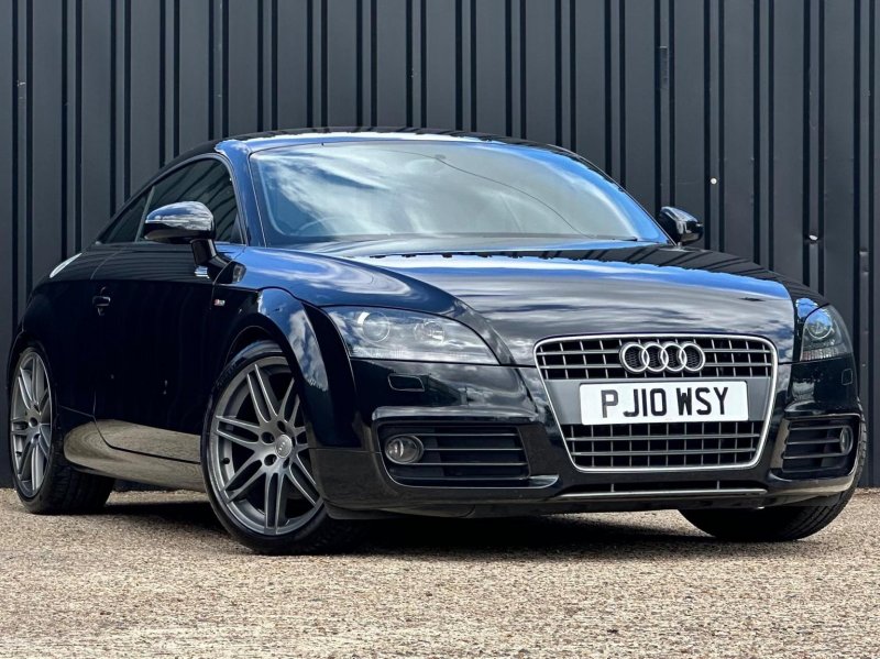 AUDI TT
