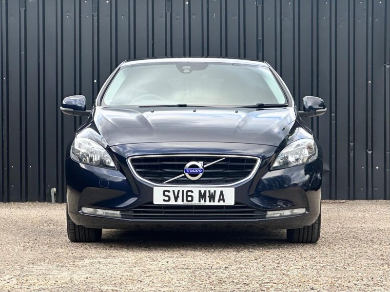 View VOLVO V40 1.5 T3 SE Auto Euro 6 (s/s) 5dr