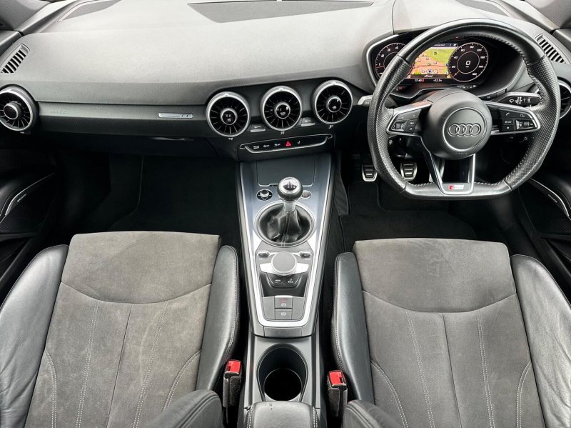 View AUDI TT 1.8 TFSI Black Edition Euro 6 (s/s) 3dr