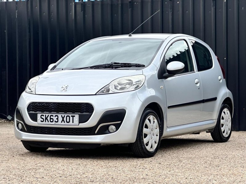 View PEUGEOT 107 1.0 12V Active Euro 5 5dr