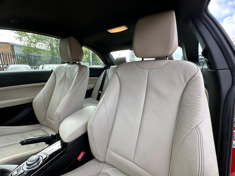 View BMW 2 SERIES 1.5 218i M Sport Euro 6 (s/s) 2dr